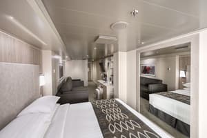 MSC Cruises MSC Seashore Premium Suite Aurea with Whirlpool 1.jpg
